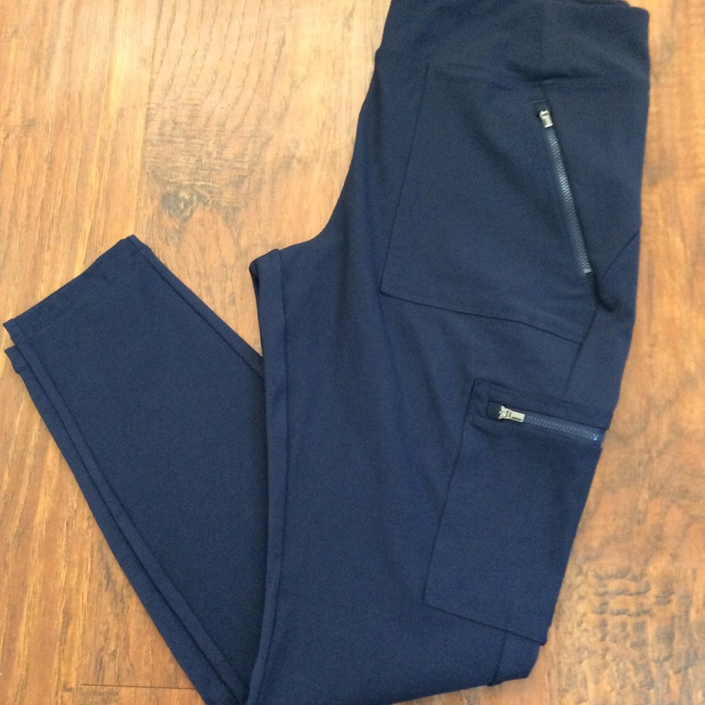 Athlete Hybrid High Rise Cargo Legging size 12 - Picture 4 of 13